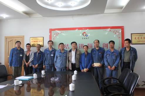 青海物產(chǎn)集團(tuán)黨委開展慶祝建黨95周年，走訪慰問